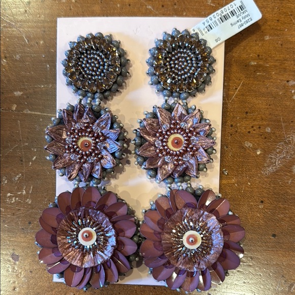 Floral Statement Earrings Set in Mauve - Picture 1 of 1